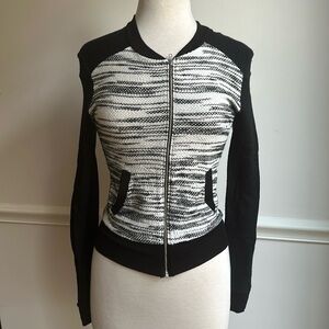 Aqua Bloomingdale's Black White Cotton Sweater Jacket Size Medium EUC